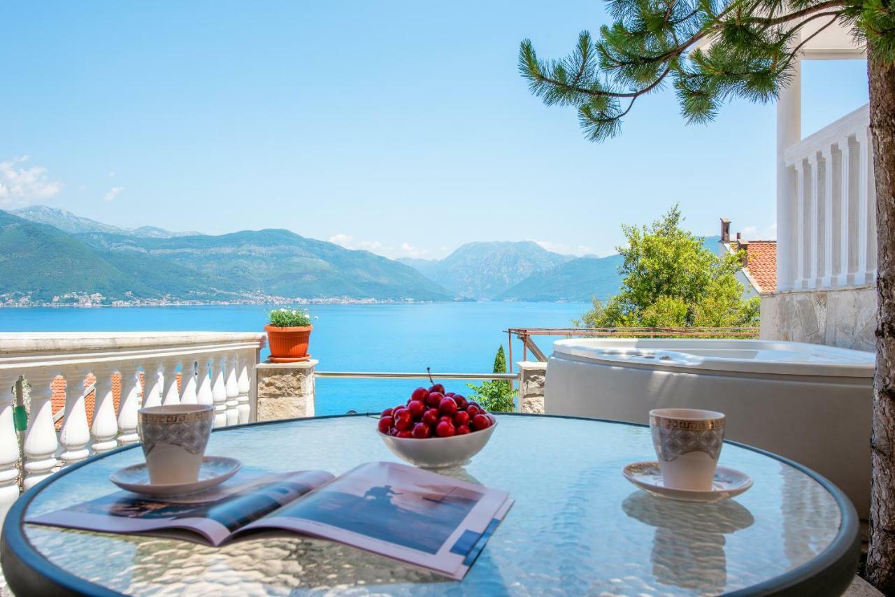 Boka Apartments Tivat Exterior photo