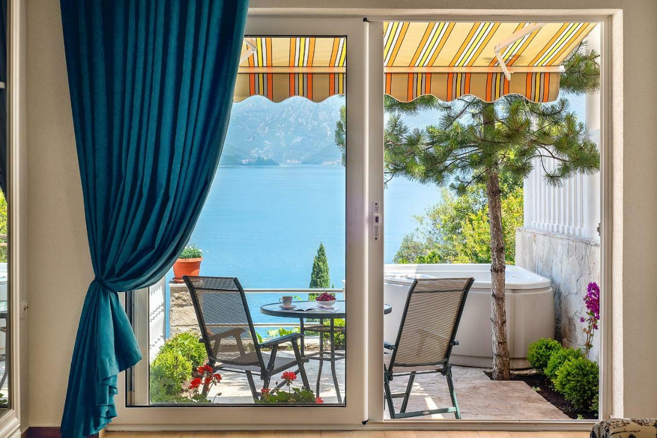 Boka Apartments Tivat Exterior photo