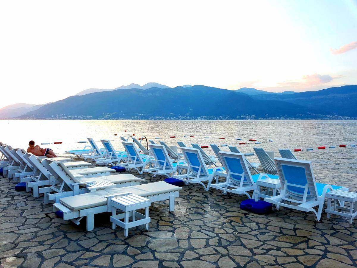 Boka Apartments Tivat Exterior photo