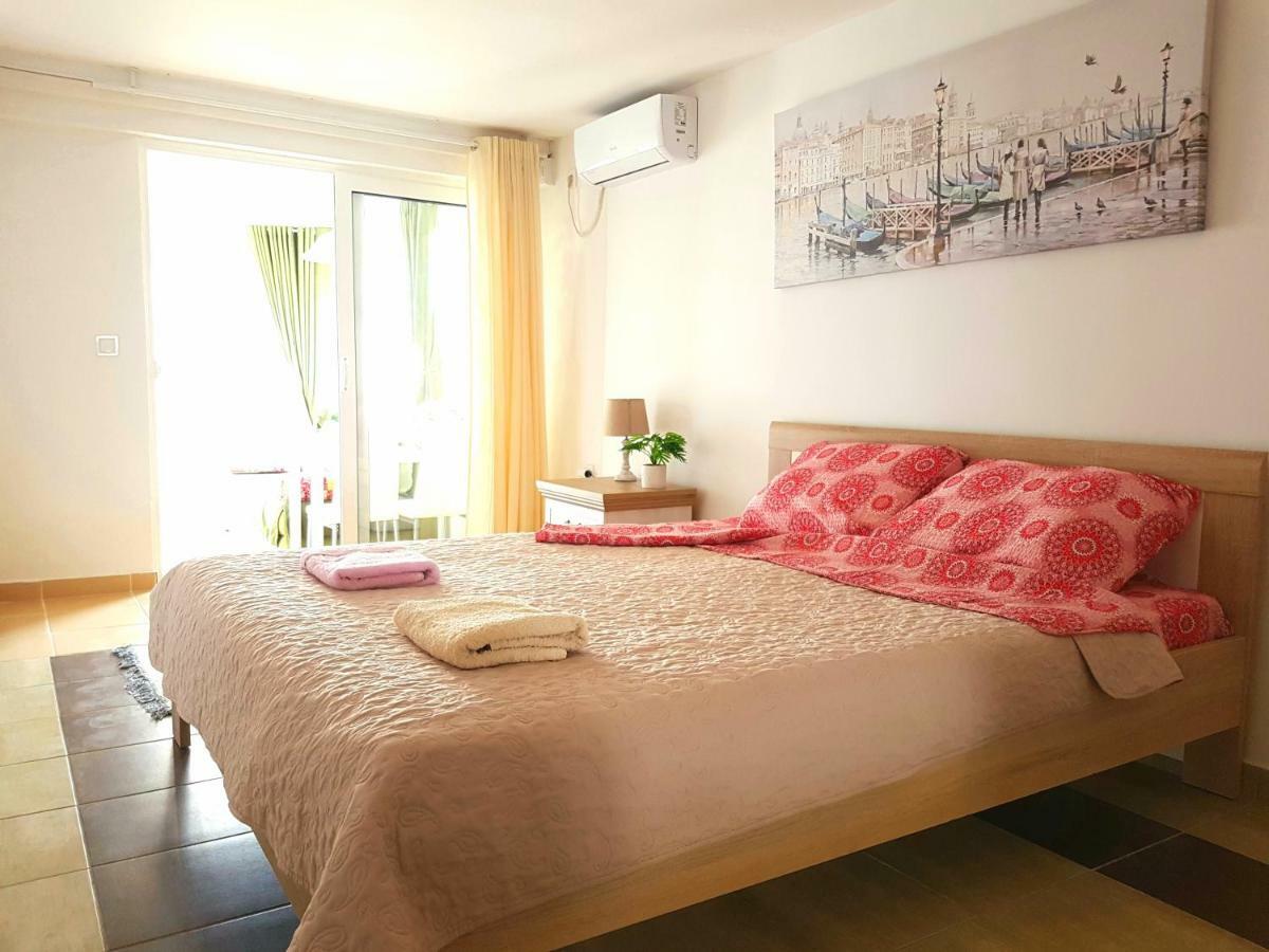 Boka Apartments Tivat Exterior photo